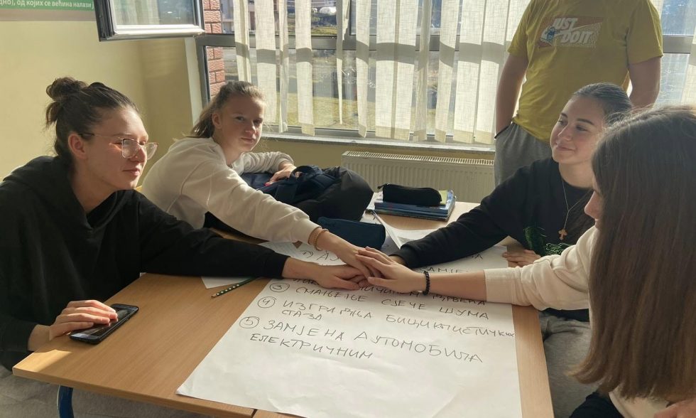 Примјер добре праксе у настави – Еколошка секција ЈУ ОШ „Србија“